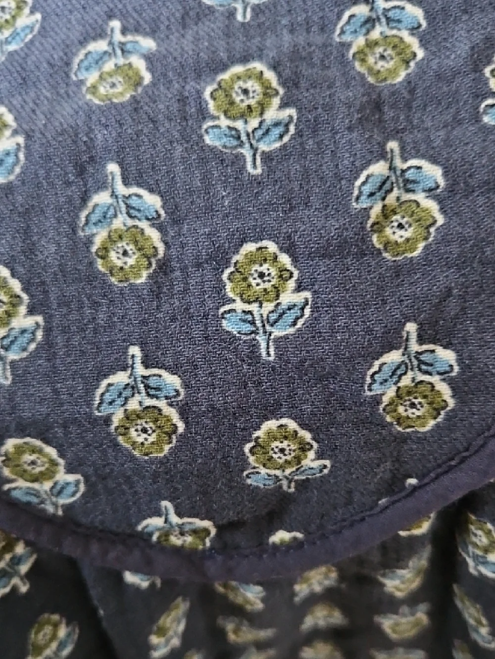 Zara Navy Blue Green Floral Puff-Sleeve Dress - Picture 6 of 6